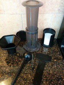 Aero Press Coffee Maker | lookingjoligood.wordpress.com