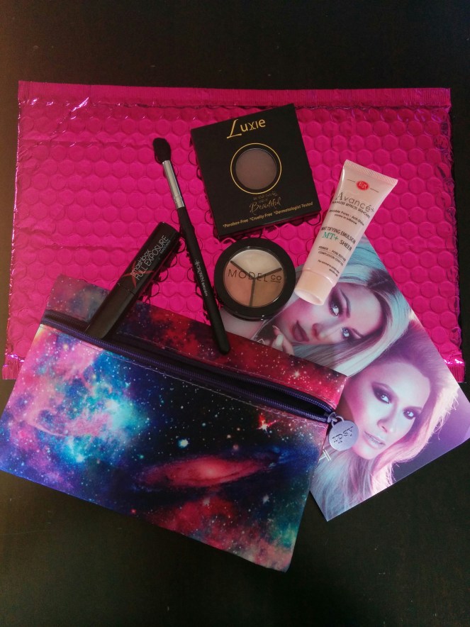 November Ipsy Glam bag | lookingjoligood.wordpress.com