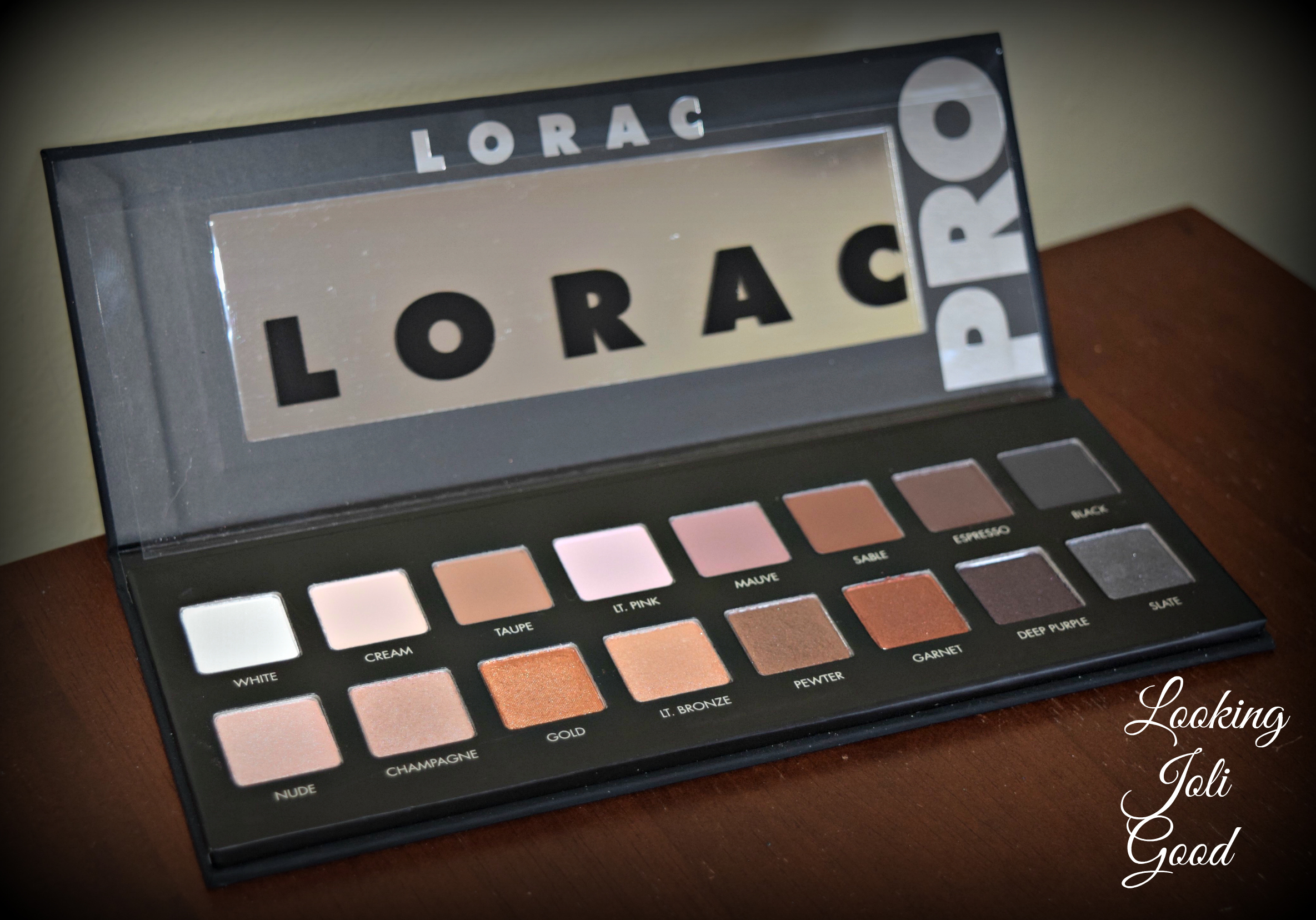 Lorac Pro Palette Review | lookingjoligood.wordpress.com