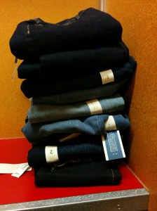 Flab to Fab Finding Jeans | lookingjoligood.wordpress.com