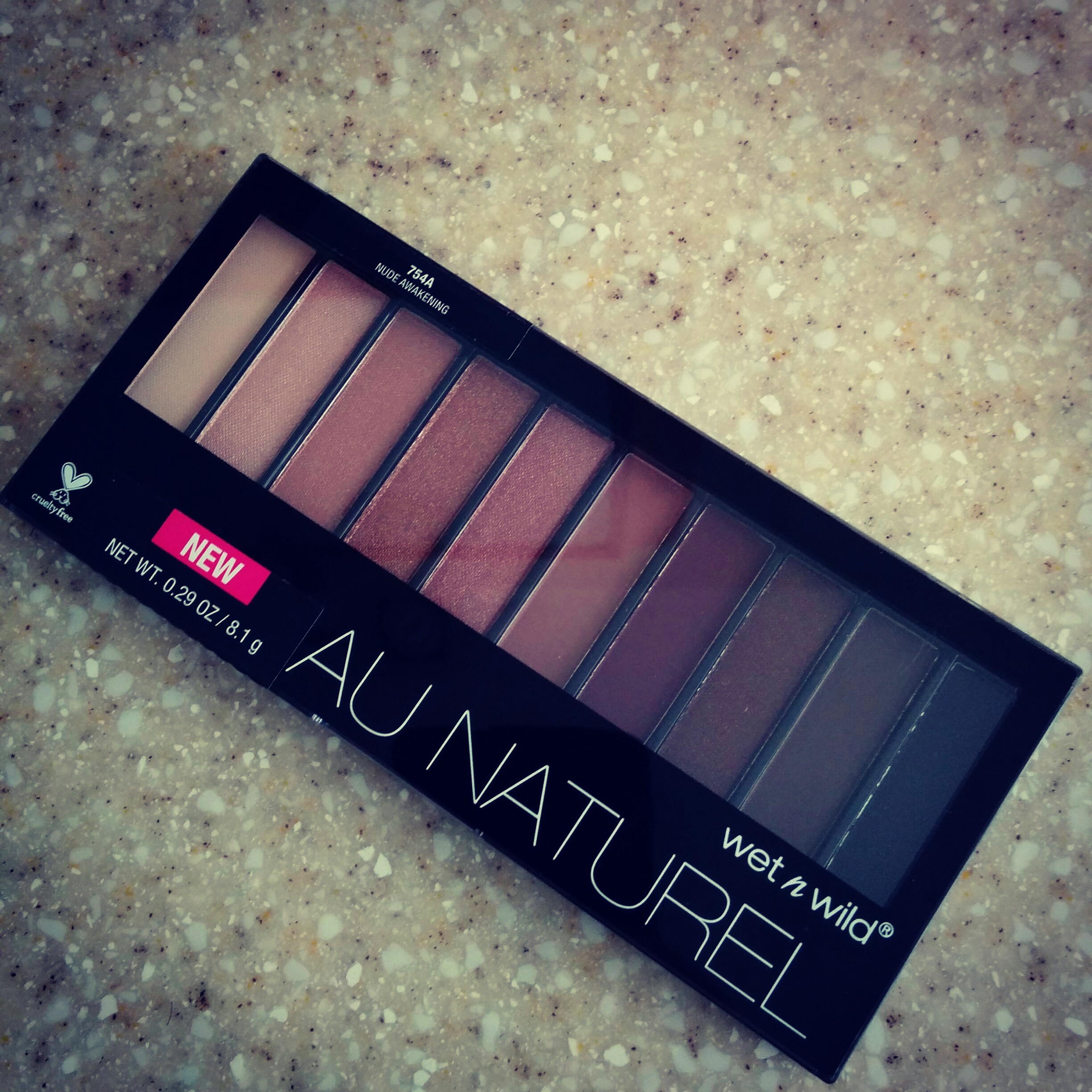 Au Naturel 754A Nude Awakening Palette | lookingjoligood.wordpress.com