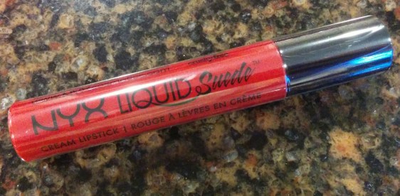 Ipsy Glam Bag March 2016 | lookingjoligood.wordpress.com