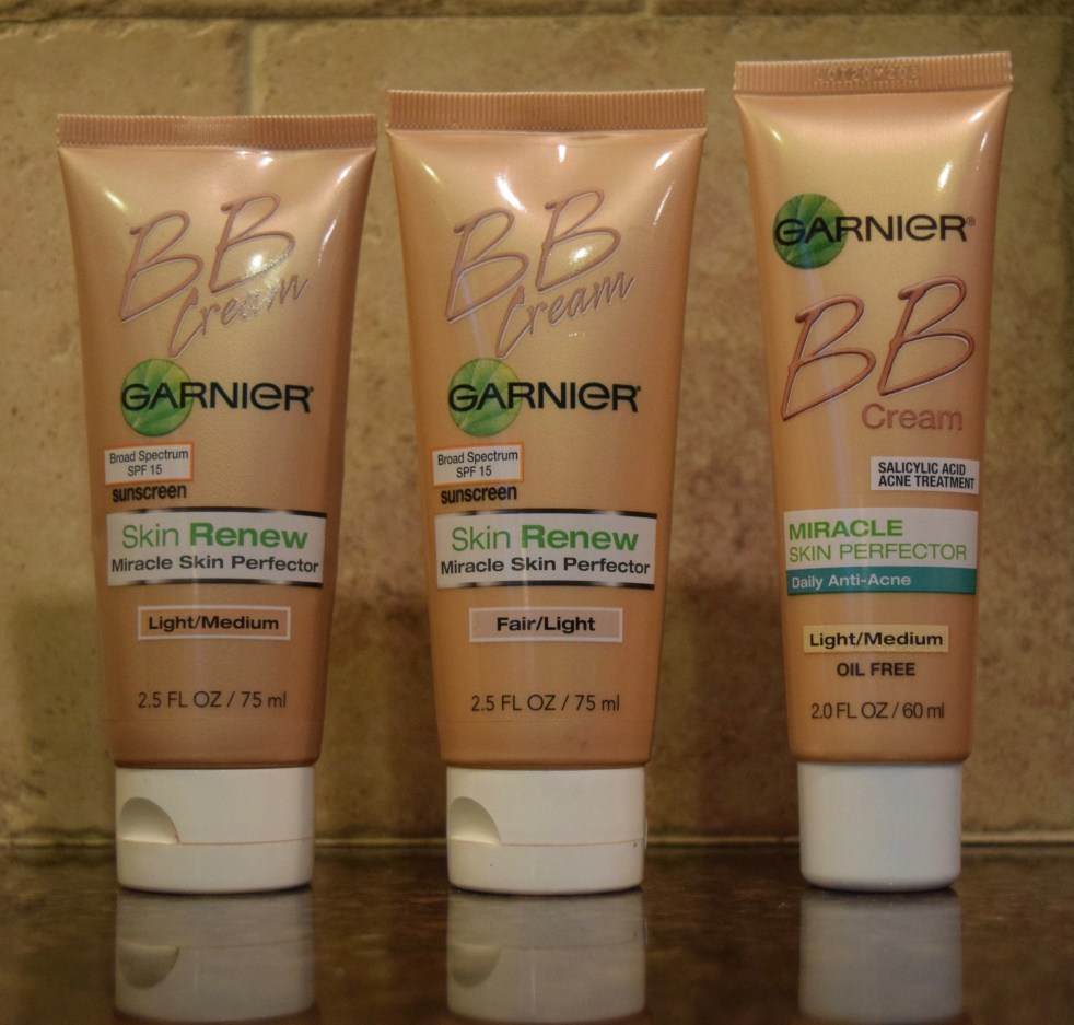 Garnier Miracle Skin Perfector BB CREAM and the Miracle Skin Perfector BB DAILY ANTI-ACNE | lookingjoligood.wordpress.com