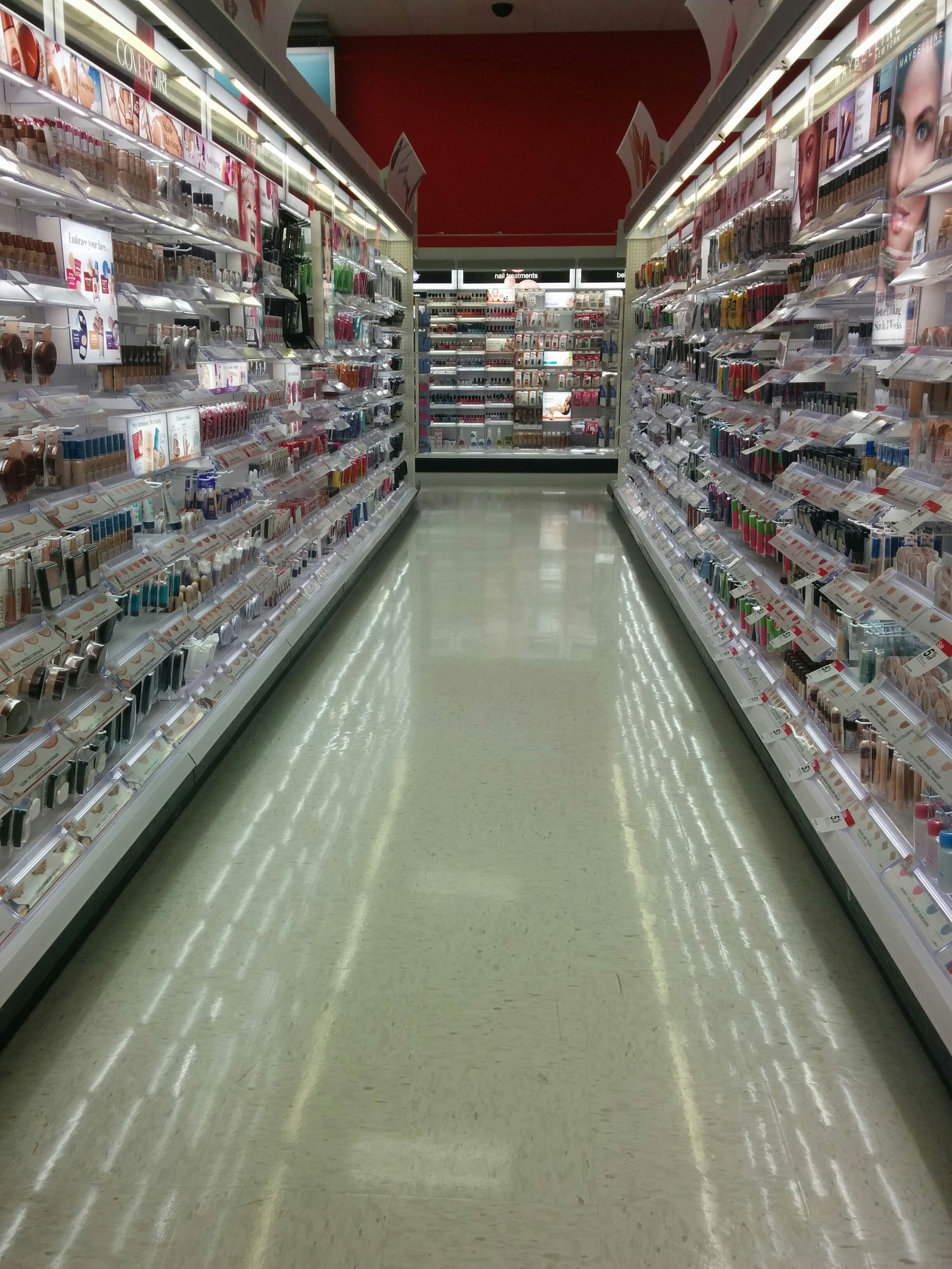 But... I Really Do Like To Buy More and More New Makeup! | lookingjoligood.wordpress.com