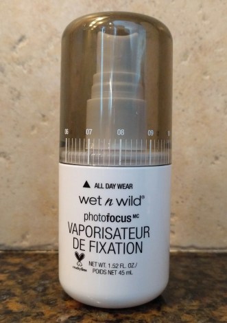 Wet n Wild setting spray | lookingjoligood.wordpress.com