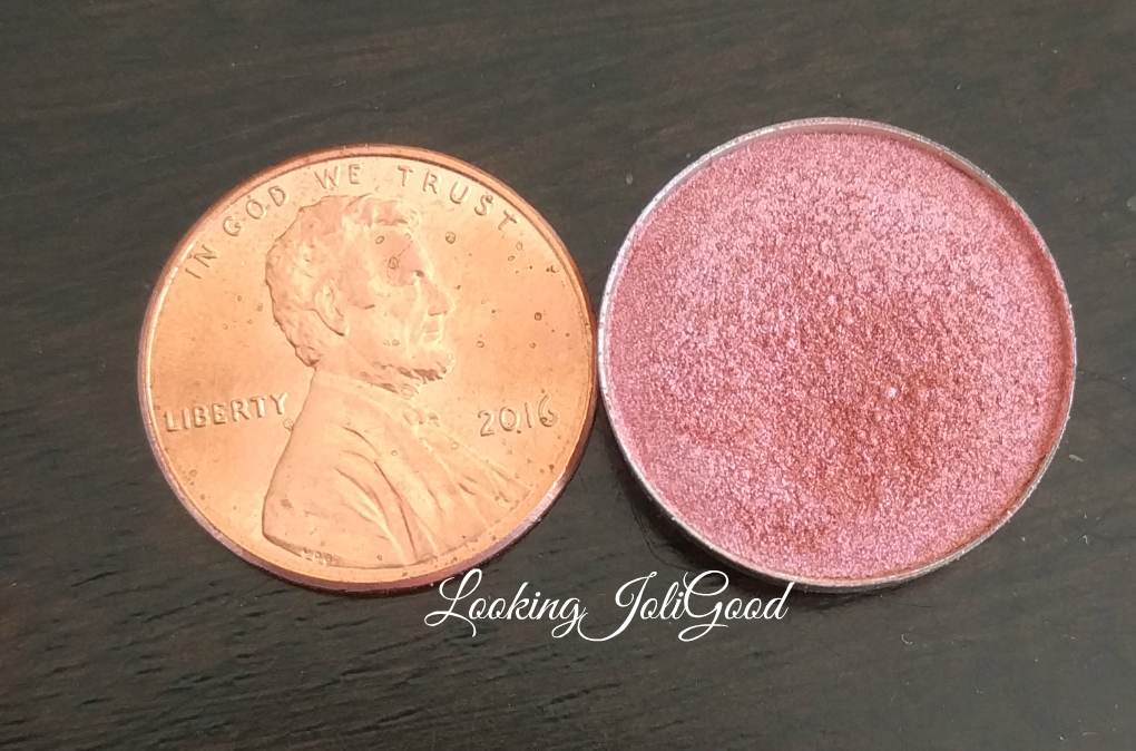 ipsy fireball urban decay shadow | lookingjoligood.wordpress.com