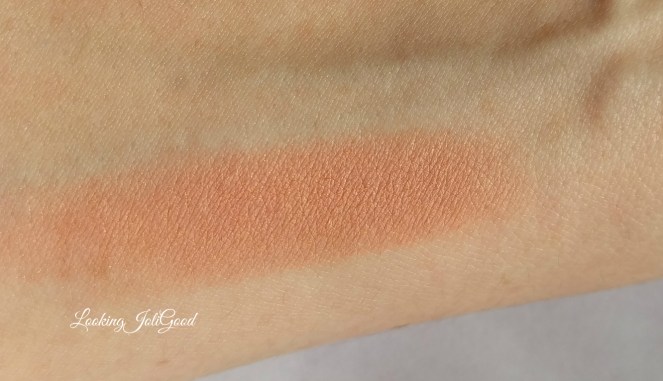 blush swatch | lookingjoligood.wordpress.com