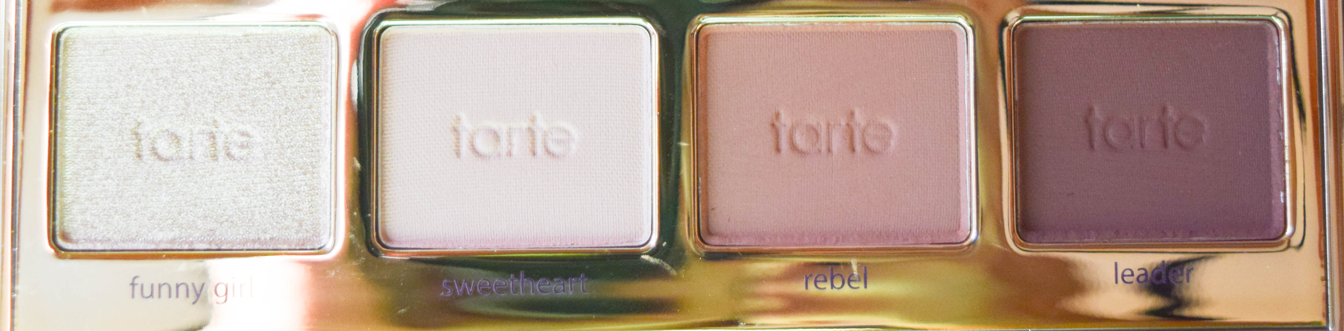 Tartlett in bloom | lookingjoligood.wrodpress.com