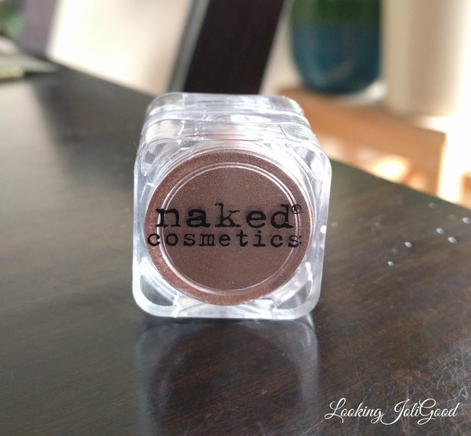 naked cosmetices  | lookingjoligood.wordpress.com