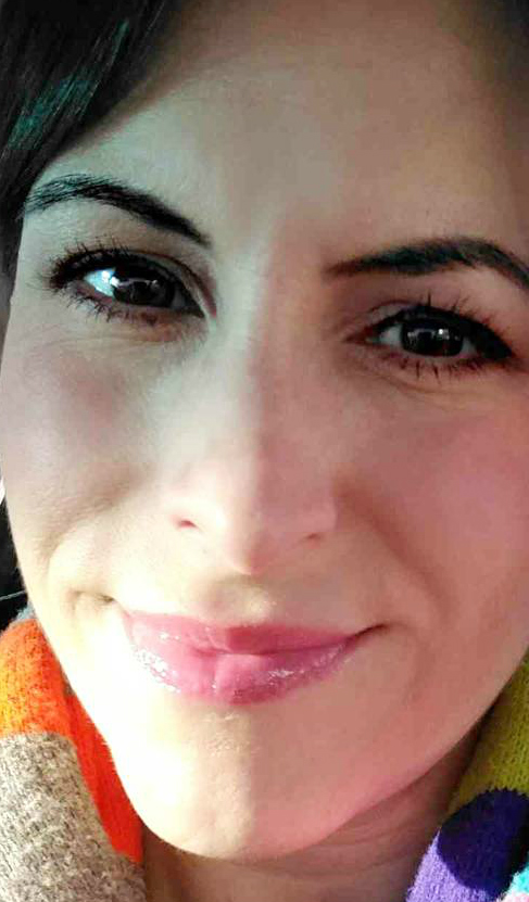 fuller lips with gloss