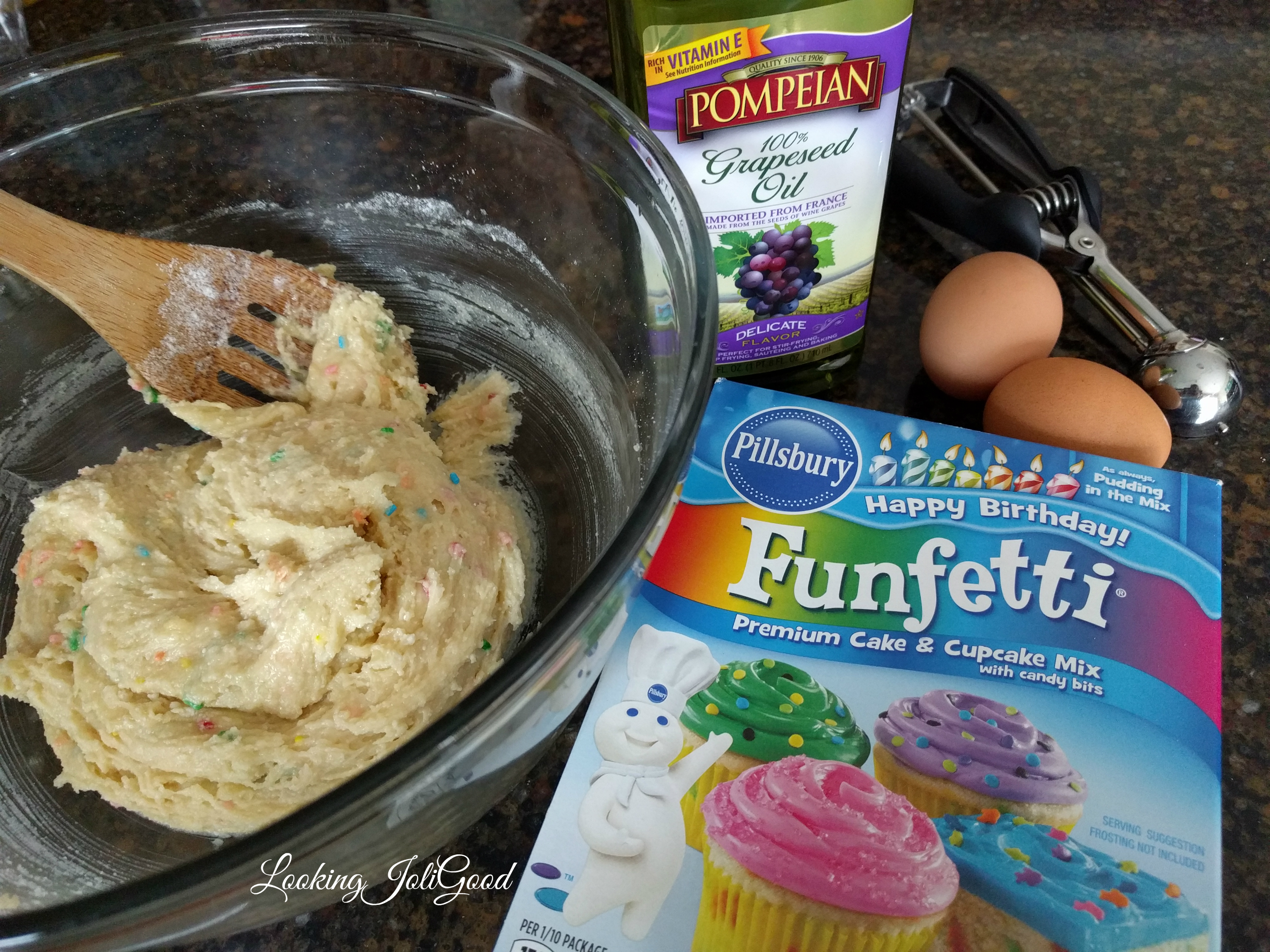 super simple cake mix cookies | lookingjoligood.blog
