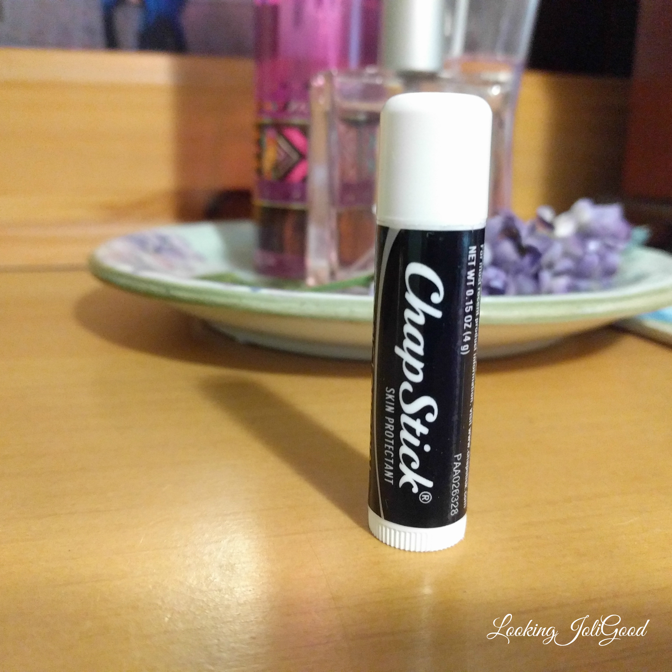 Chapstick | lookingjoligood.blog