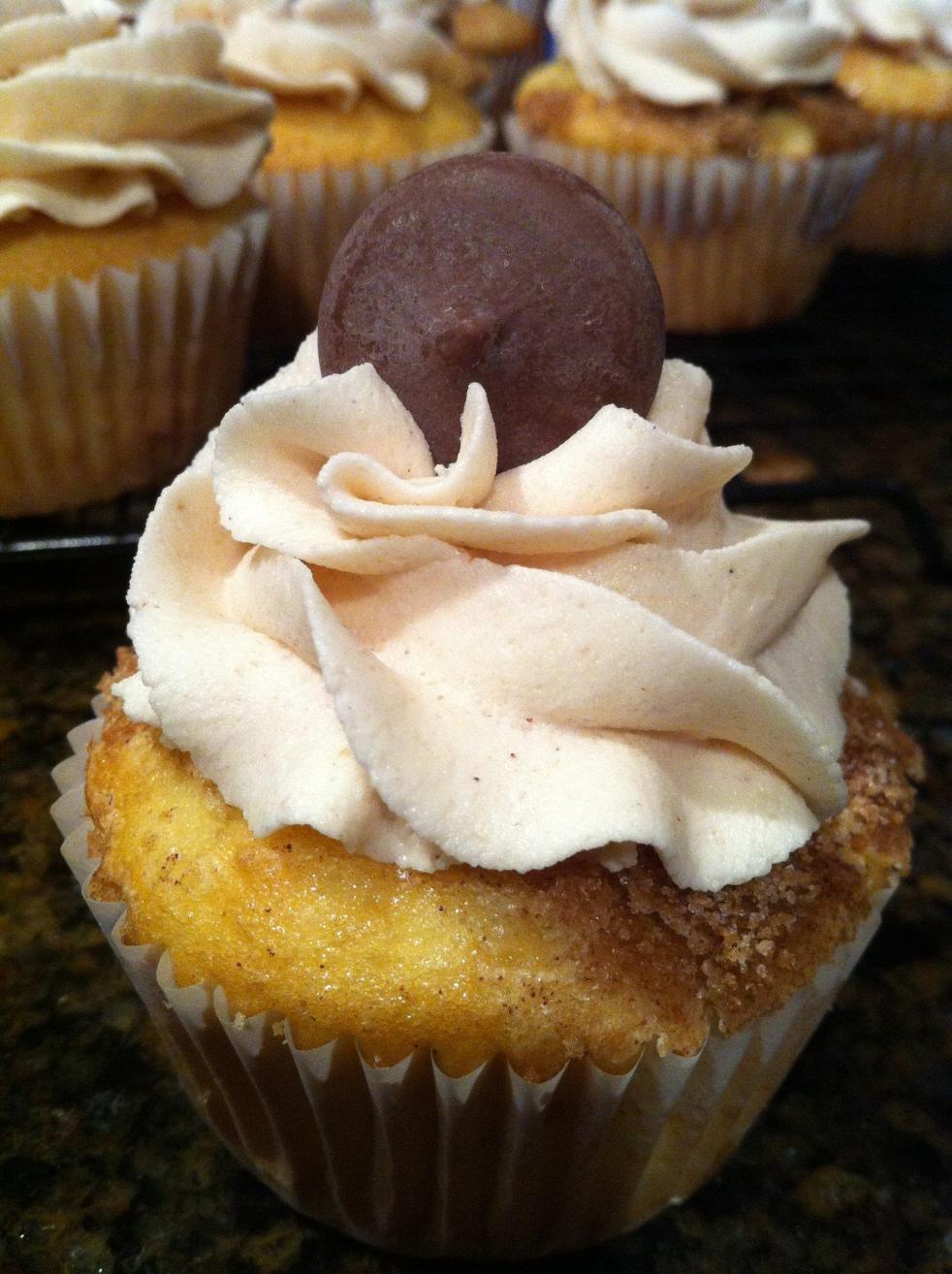 indulge | lookingjoligood.blog