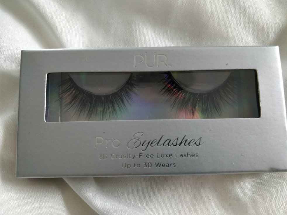 Pur Pro Eyelashes | lookingjoligood.blog