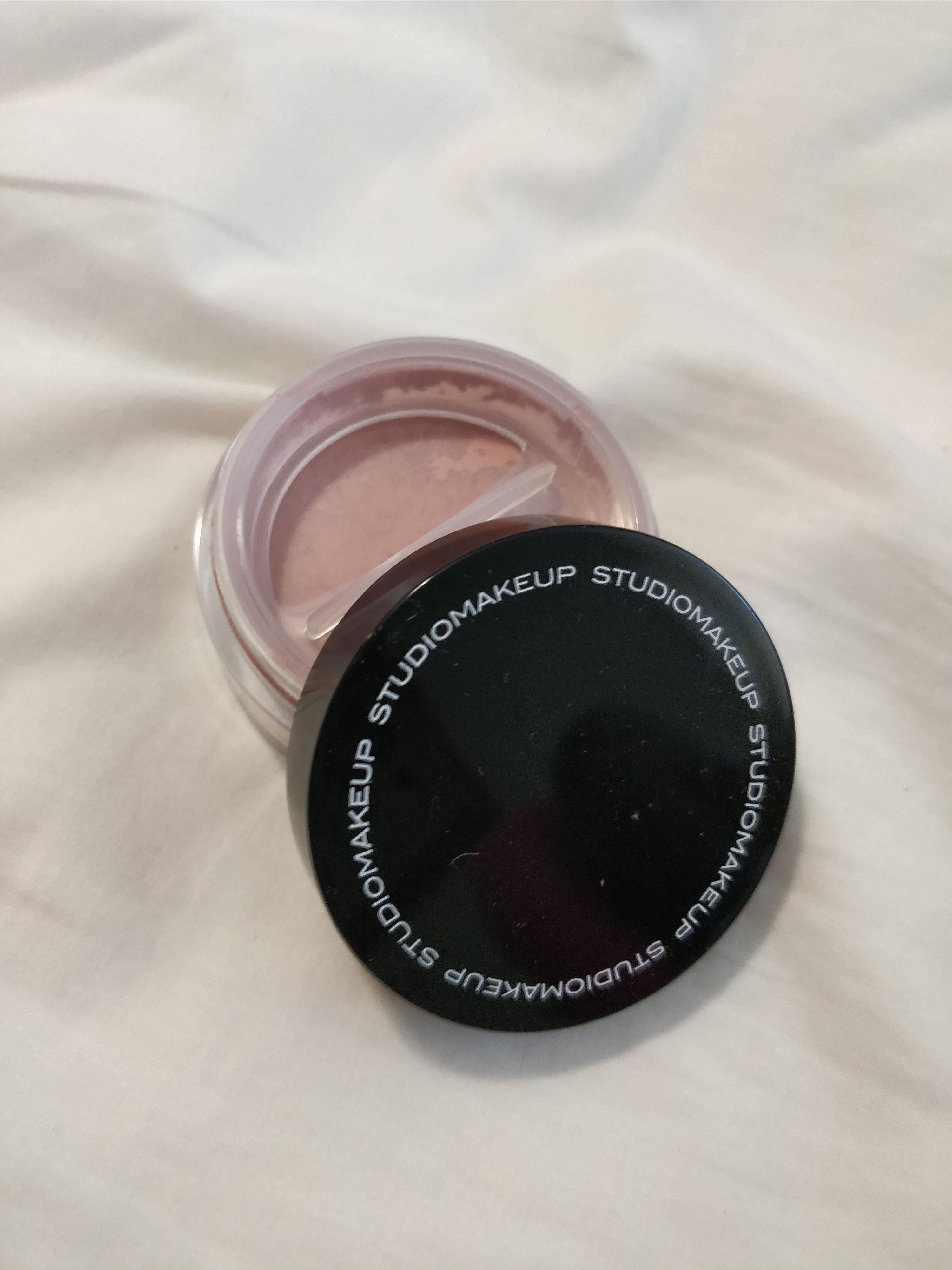 StudioMakeup blush Boxycharm | lookingjoligood.blog