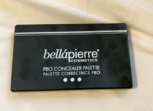 bellapierre concealer palette Boxycharm December 2017 | lookingjoligood.blog