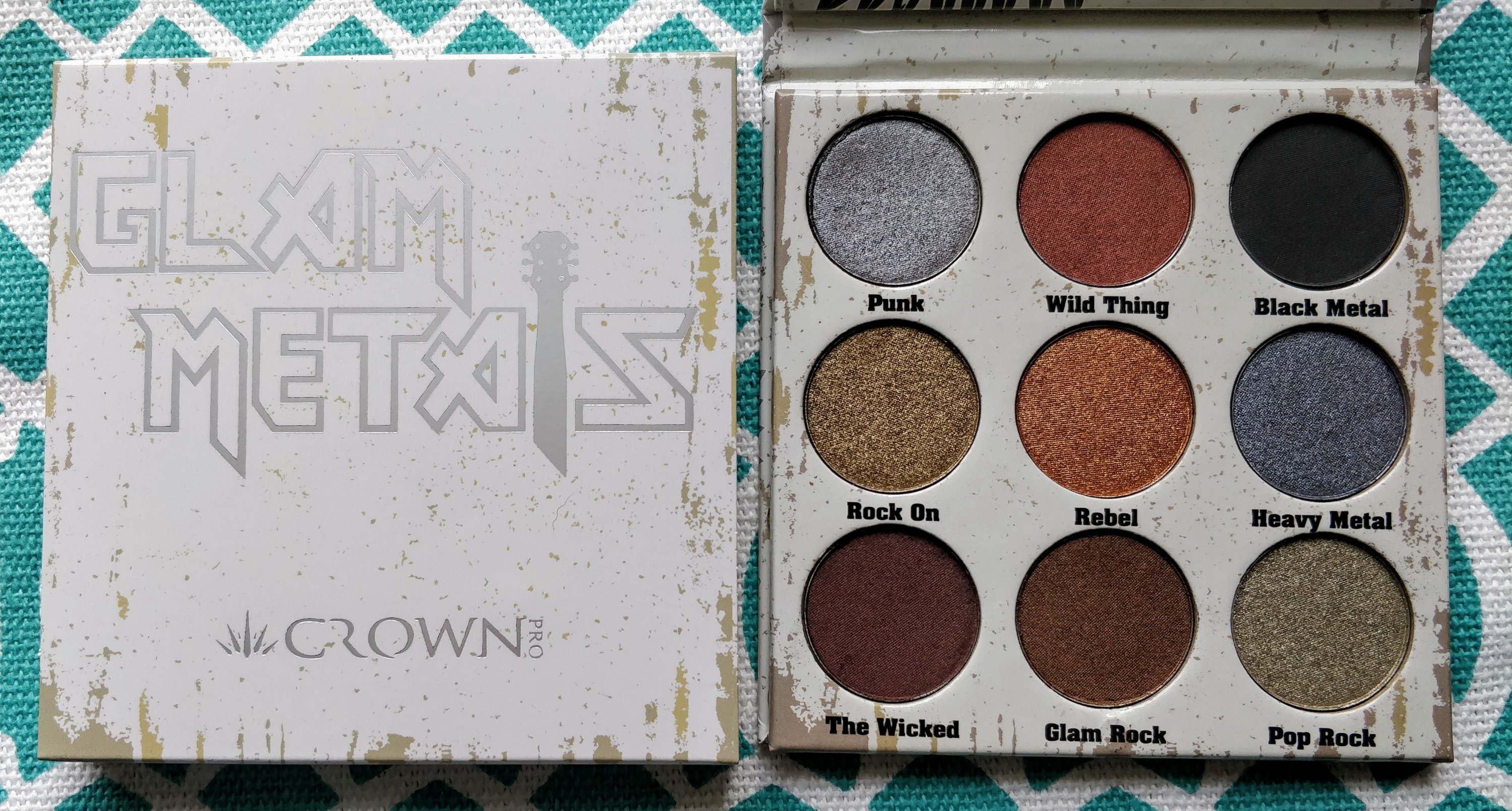 iCrown Pro - Glam Metals Palette | lookingjoligood.blog