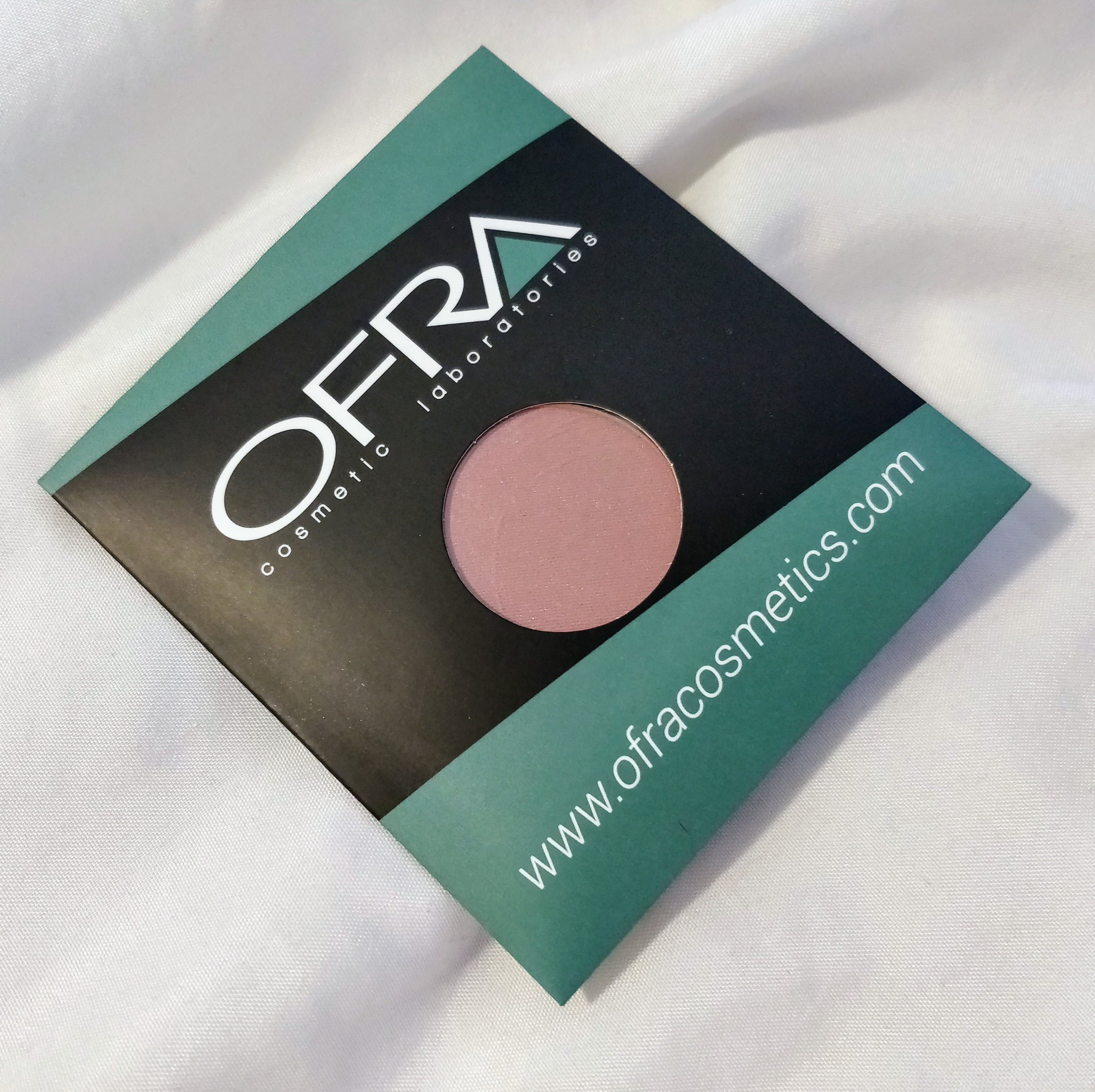 Ofra blush refill boxycharm february 2018 | lookingjoligood.blog