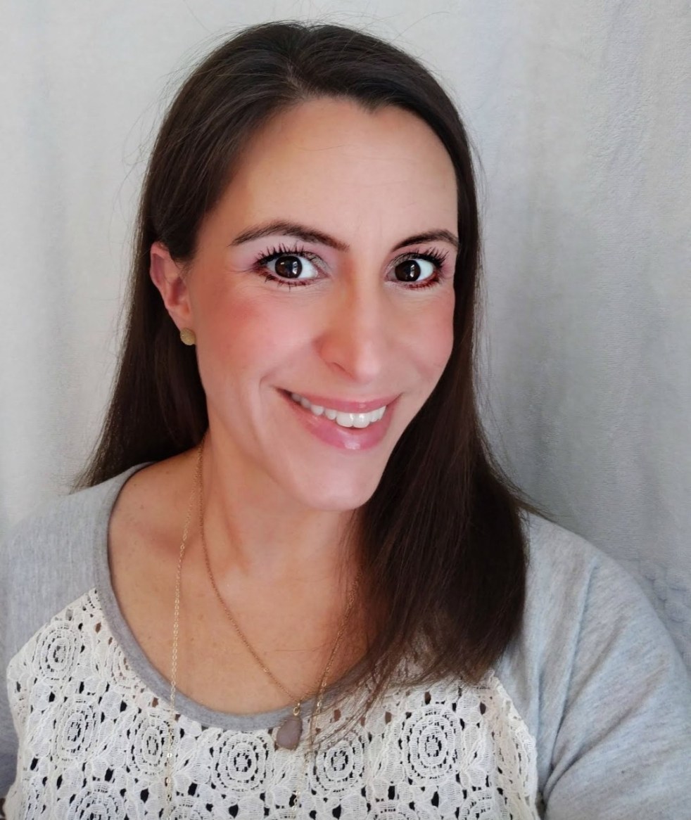 face of hte day using the lorac mega pro 4 | lookingjoligood.blog