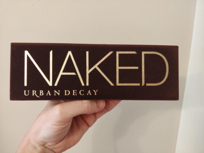 the original Naked palette | lookingjoligood.blog