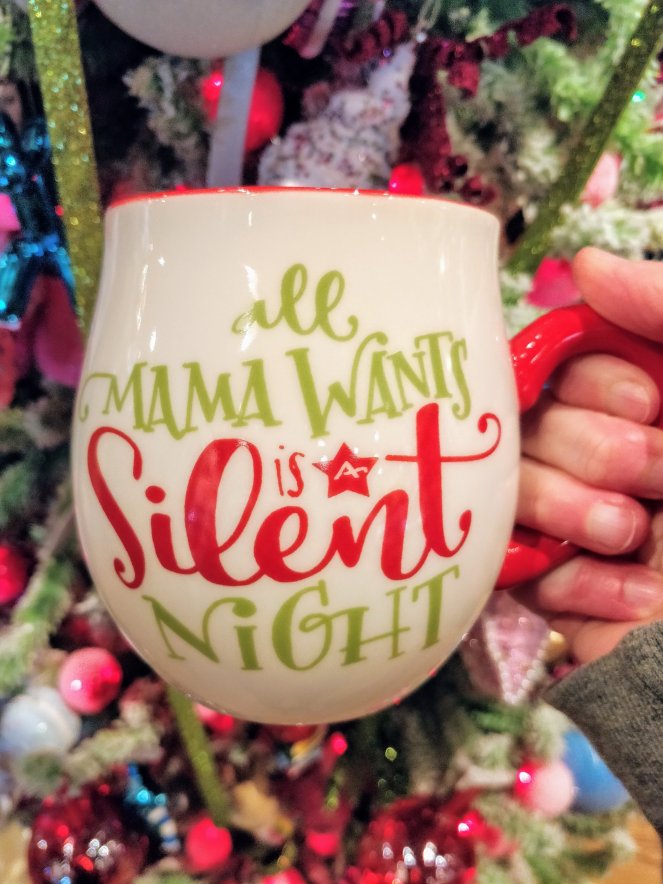 Silent Night | lookingjoligood.blog