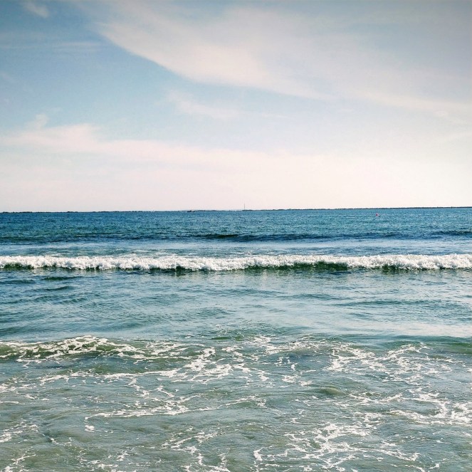 ocean of grief | lookingjoligood.blog