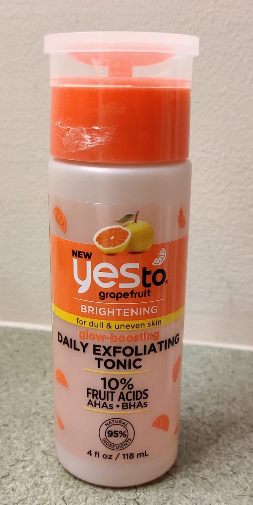 Yes To Grapefruit Tonic | lookingjoligood.blog