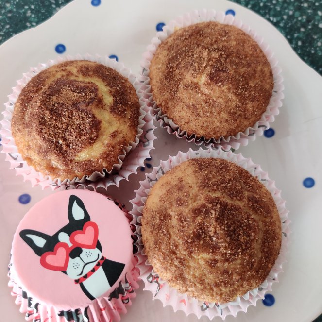 Cinnamon Topped Brown Sugar Muffins | lookingjoligood.blog