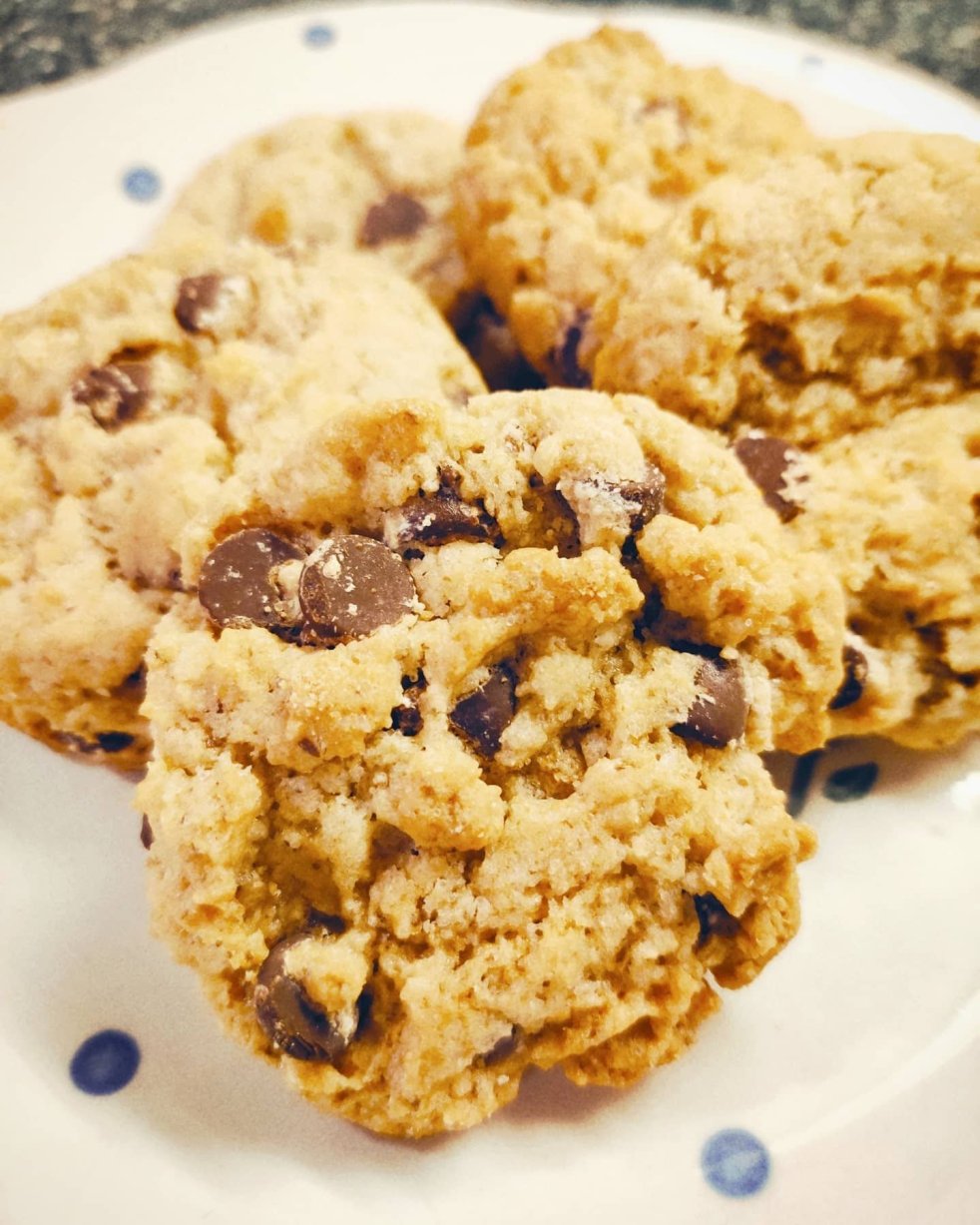 Chocolate chip cookie recipe | lookingjoligood.blog